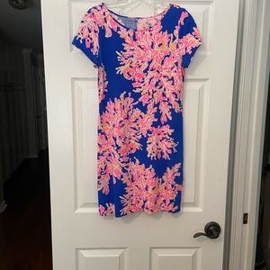 Lilly Pulitzer knit dress in performance fabric